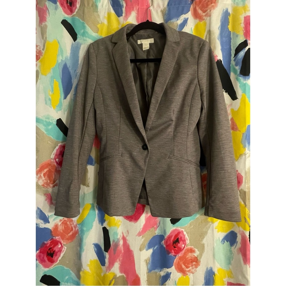 Grey blazer